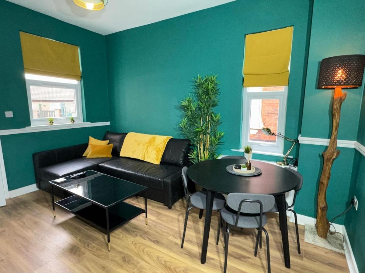 Apartment Spacious Flat Near To Centre Nottingham